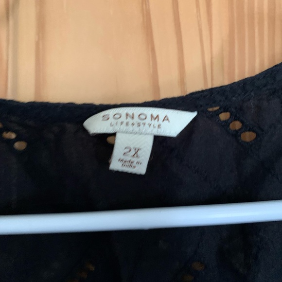 Shirt - Picture 2 of 5